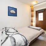 Awesome Apartment In Split With Kitchen
